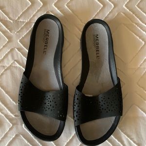 Merrell black sandal